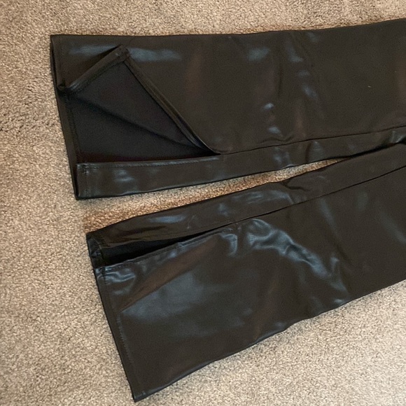 Flared leggings - Picture 2 of 4